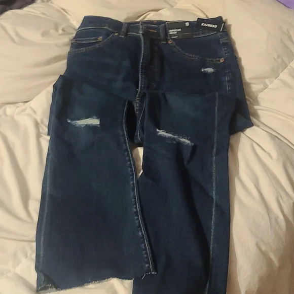 Jeans - Picture 2 of 3